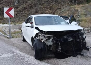 İki avtomobil toqquşdu: 5 yaralı