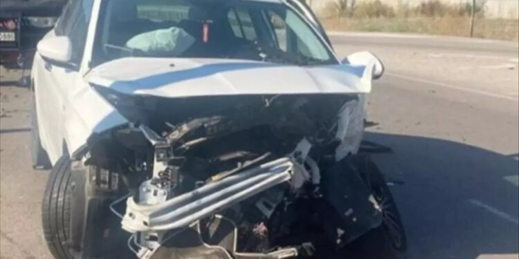 İki avtomobil toqquşdu: 6 yaralı