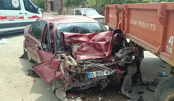 Minik avtomobili və traktor toqquşdu: 2 yaralı