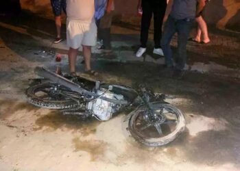 Motosiklet və minik avtomobili toqquşdu: 1 yaralı