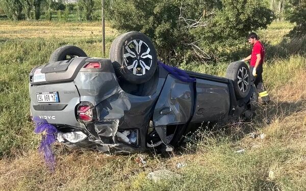 Nişan mərasimindən qayıdan avtomobil aşdı: 1 ölü, 4 yaralı