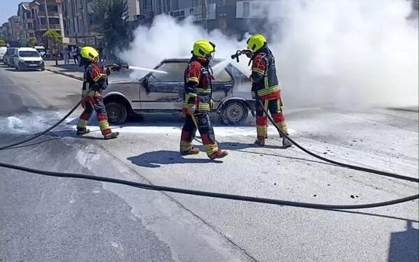 Hərəkətdə olan “Tofaş” yandı