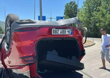 Avtomobil aşdı: 4 yaralı