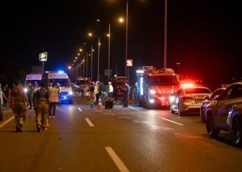 İki avtomobil toqquşdu: 2 ölü