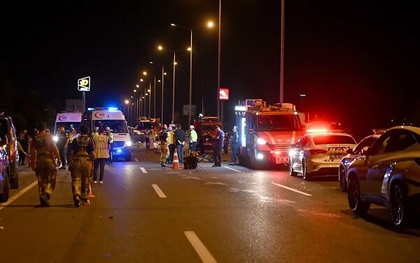 İki avtomobil toqquşdu: 2 ölü