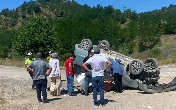 Avtomobil aşdı: 3 yaralı