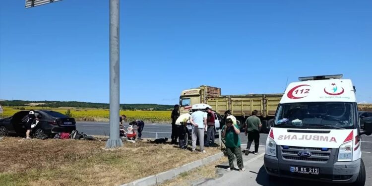 İki avtomobil toqquşub: 9 yaralı