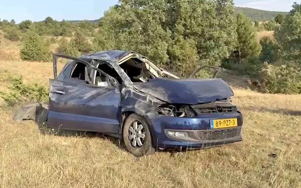 Avtomobil yol kənarına aşdı: 54 yaşlı sürücü öldü