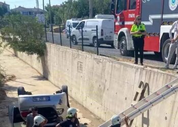 Avtomobil kanala aşdı: 1 yaralı