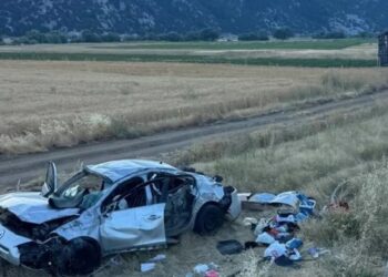 Avtomobil aşdı: 3 ölü, 3 yaralı