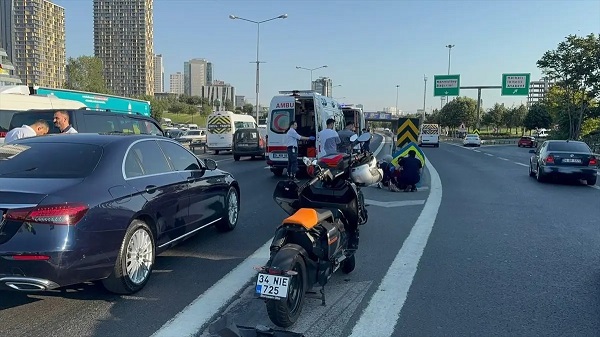 Minik avtomobili və motosiklet toqquşdu: 1 yaralı