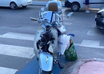 Minik avtomobili və motosiklet toqquşdu: Motosikletin sürücüsü yaralandı