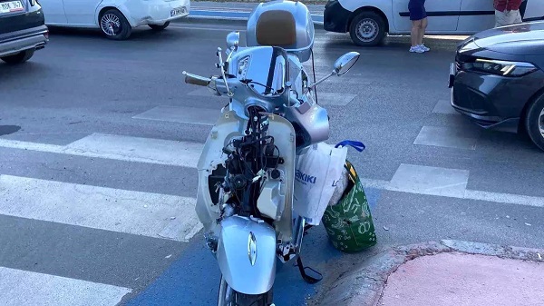 Minik avtomobili və motosiklet toqquşdu: Motosikletin sürücüsü yaralandı