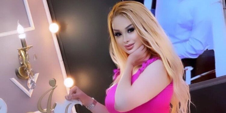 Canlı efirdə müğənnilər dava etdi: “Rəngarəng” verilişində mikrafonlar söndürüldü