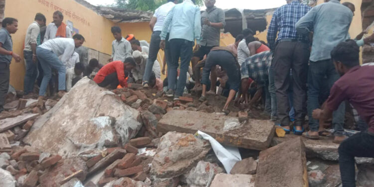 Bu ölkədə məktəbdə faciə - Ölənlər var