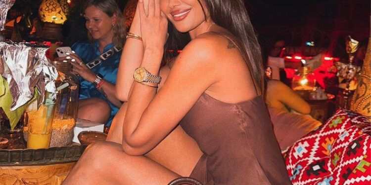 Kişiləri İFŞA ETDİ: "Çoxu xanımını bu qızlarla ALDADIR"