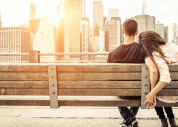 Psixoloqdan münasibətləri qoruyan 3 sadə sirr: Sevginin davamlılığı bu detallardadır