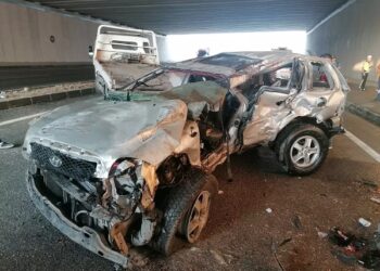 Minik avtomobili və TIR toqquşdu: 3 ölü, 1 yaralı