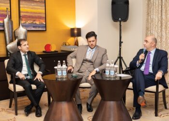 Maliyyənin Gələcəyini Formalaşdırmaq: Mastercard və AmCham Maliyyə Sektorunda Süni İntellektin Rolunu Müzakirə Etdi