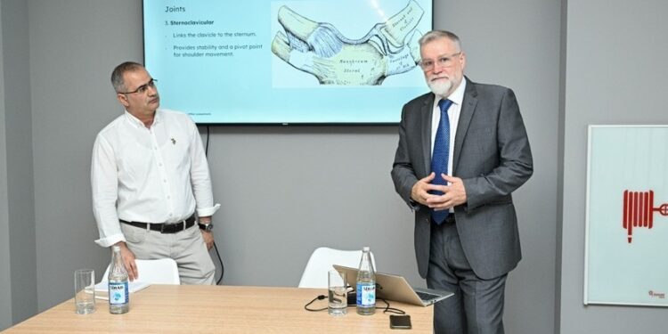 Beynəlxalq Olimpiya Komitəsinin tibbi eksperti Bakıda elmi-praktik təlim keçib-FOTOLAR