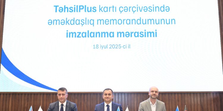 Mastercard Azərbaycanda Təhsil İşçilərini TəhsilPlus Kartı ilə Gücləndirir