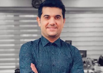 “Fəlakət” tanınmış aktrisa ilə sevgilidir? – VİDEO