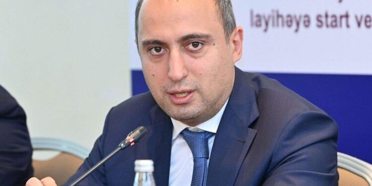 Nazir: 30 suala cavab verə bilməyən müəllimin…