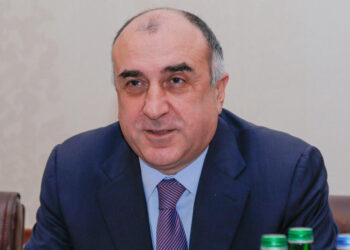 Keçmiş nazir xanımı və gəlinlərindən DANIŞDI: “İkisi də əcnəbidir” – VİDEO – FOTOLAR