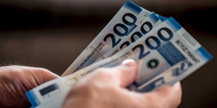 Azərbaycanda orta aylıq əmək haqqı ARTDI