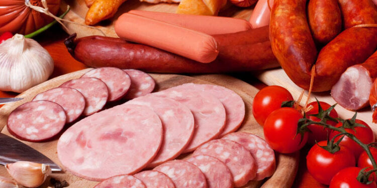 Kolabasa adı ilə görün nə yeyirmişik – Dietoloq sirləri açdı