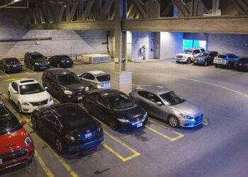 “İçərişəhər” stansiyasında yeraltı avtomobil dayanacağı tikiləcək