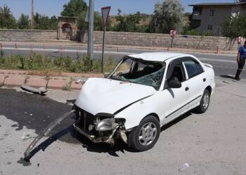 74 yaşlı piyadanı avtomobil vurdu