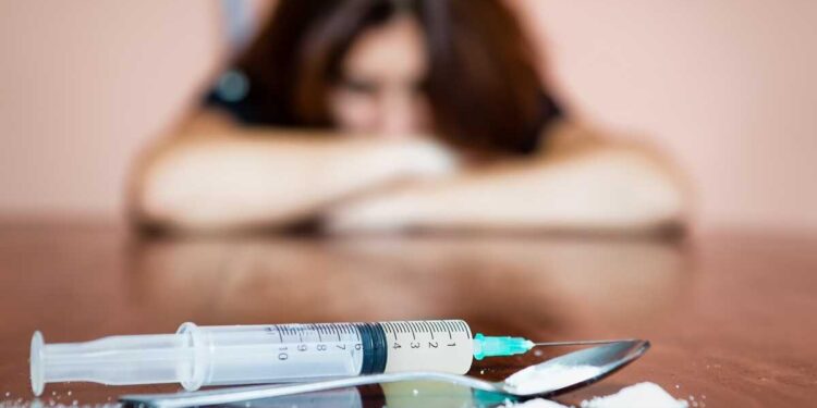 30 il narkotik istifadəçisi olan qadının inanılmaz DƏYİŞİMİ - VİDEO