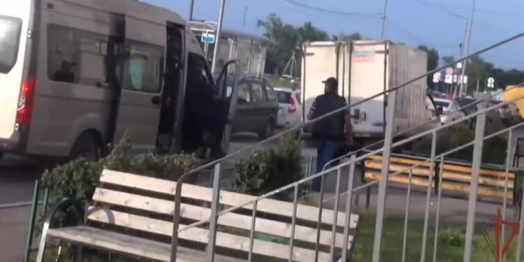 Rusiyada OMON azərbaycanlıları saxladı - VİDEO