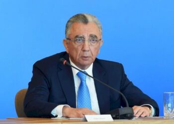 Eldar Əzizov bələdiyyə sədrini rəis təyin etdi