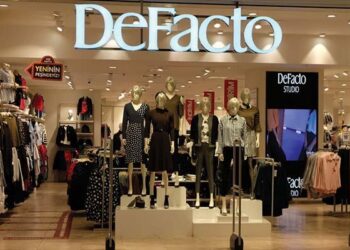 Gənclik Mall”dakı “Defacto” cərimələndi – Vətəndaşa malı baha satıb