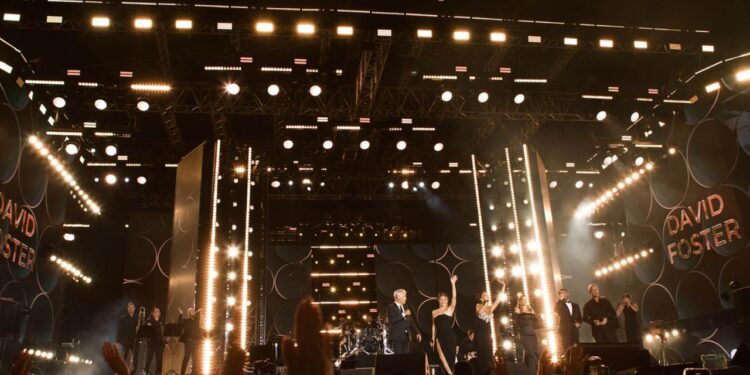 Bakı rus aparıcılardan imtina etdi - Proqramdan çıxardılar - FOTO