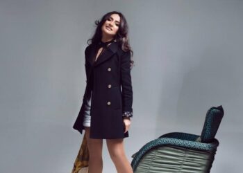 Kəmalə Nəsibova bahalı brendin adını efirdə səhv dedi – Sosial mediada tənqid olundu