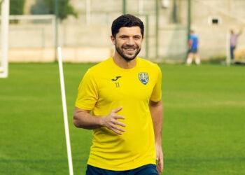 Azərbaycanlı futbolçu Qırğızıstanda debüt oyununda qol vurdu