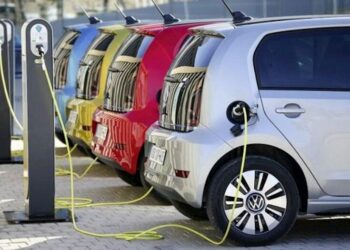 Azərbaycanda bu avtomobillər 12 min manat UCUZLAŞIB