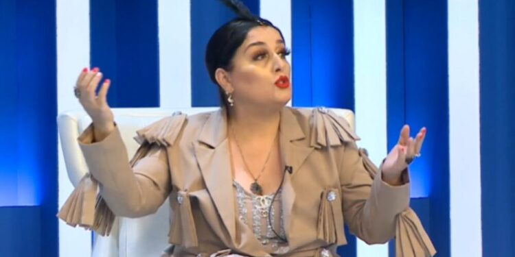 Elza Seyidcahan “Milli Mətbuat Günü”nə şeir həsr etdi - VİDEO