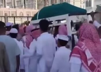 Azərbaycanlı riyaziyyat müəllimi Ümrə ziyarətində qəfil vəfat etdi