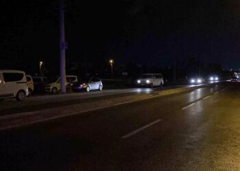 Minik avtomobili qadını vurdu: Sürücü qaçdı