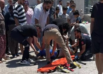 Minik avtomobili və motosiklet toqquşdu: 2 yaralı