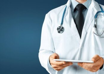 Daha bir “plastik cərrah” qalmaqalı – “Bədənim çürüyür” – FOTO