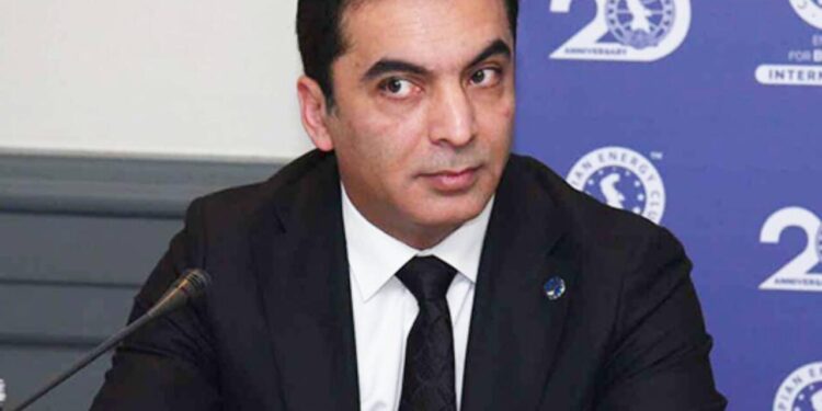 Tanınmış iş adamı həbsdən buraxıldı