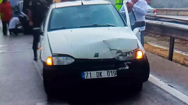 İki avtomobil toqquşdu: 5 yaralı