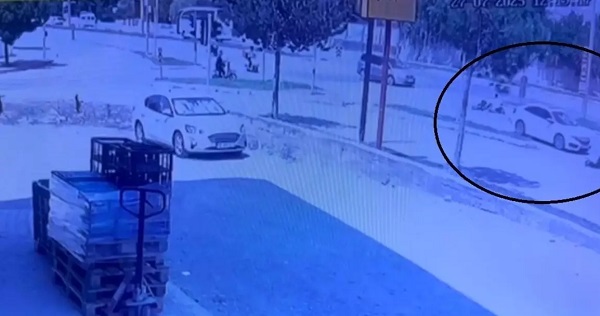 Minik avtomobili və elektirikli velosiped toqquşdu: 2 azyaşlı yaralandı