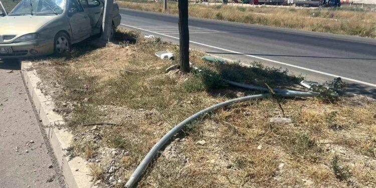 Minik avtomobili və TIR toqquşdu: 1 yaralı