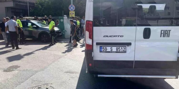 Minik avtomobili və mikroavtobus toqquşdu: 1 yaralı